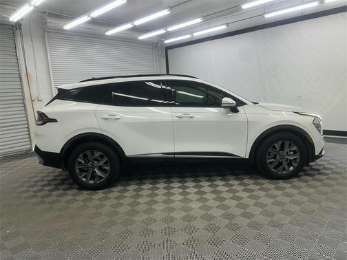 2023 Kia Sportage SX