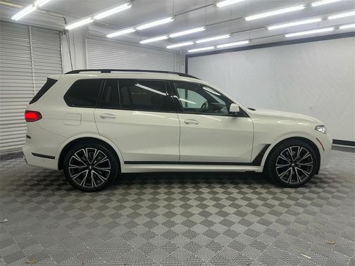 2019 BMW X7 xDrive50i