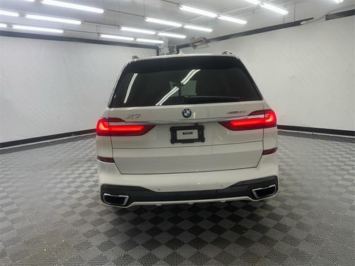 2019 BMW X7 xDrive50i