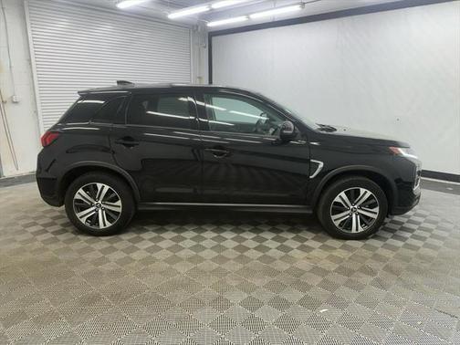 2023 Mitsubishi Outlander Sport SE
