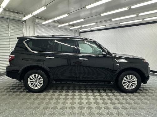 2022 Nissan Armada SV 4WD