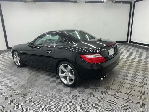 2012 Mercedes-Benz SLK-Class SLK350
