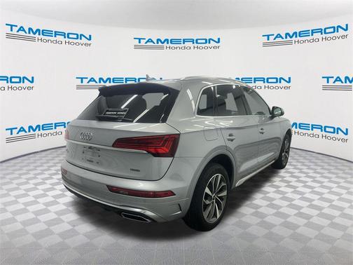 2022 Audi Q5 45 S line Premium Plus