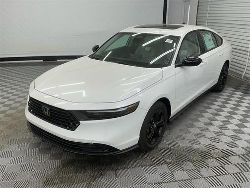 2025 Honda Accord Sport SE 1.5T