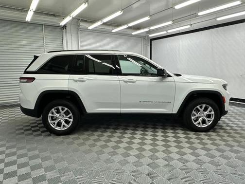 2022 Jeep Grand Cherokee Limited X