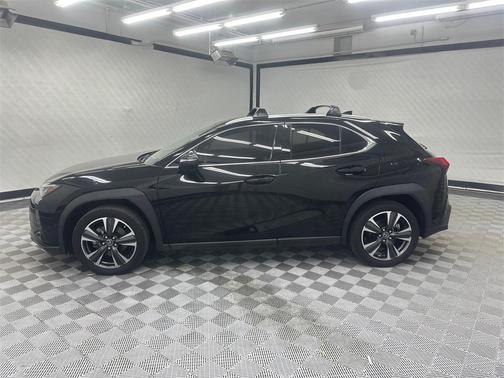 2022 Lexus UX 200 Base
