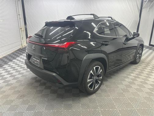 2022 Lexus UX 200 Base