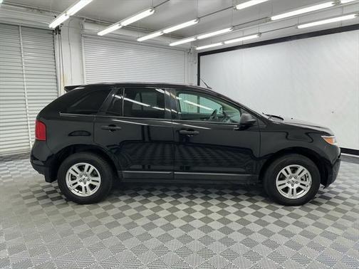 2013 Ford Edge SE