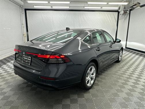 2025 Honda Accord LX 1.5T