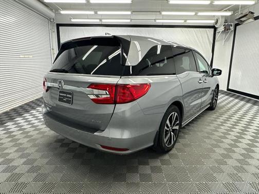 2018 Honda Odyssey Elite