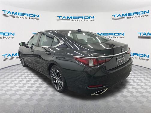 2022 Lexus ES 350 Base