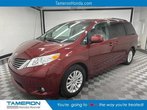 2012 Toyota Sienna XLE