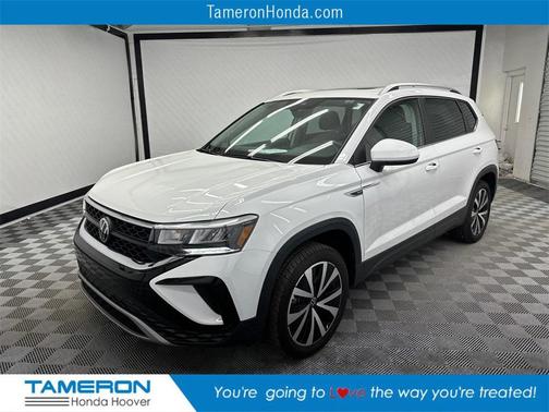 2024 Volkswagen Taos 1.5T SE