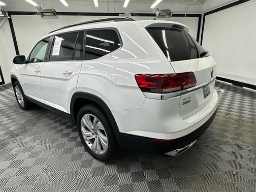 2021 Volkswagen Atlas 3.6L SE w/Technology