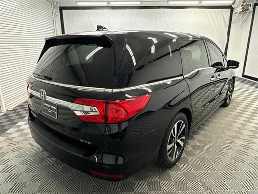 2018 Honda Odyssey Elite