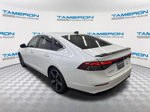 Platinum White Pearl 2023 Honda Accord Hybrid Sport