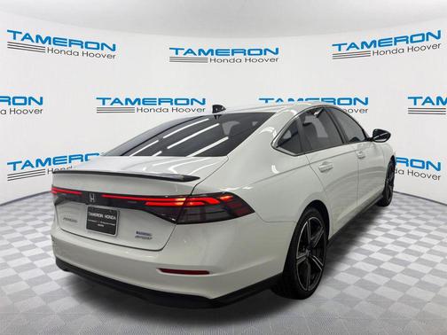 Platinum White Pearl 2023 Honda Accord Hybrid Sport