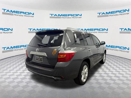 Magnetic Gray Metallic 2010 Toyota Highlander Limited