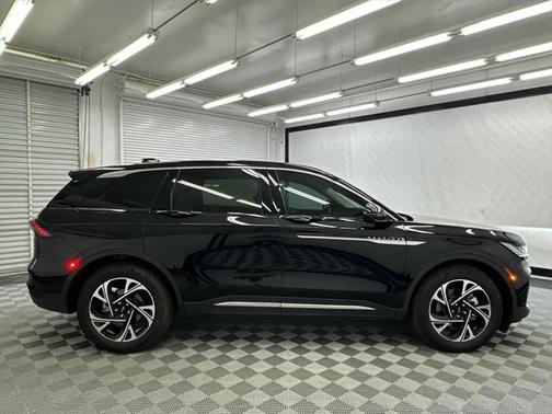 2024 Lincoln Nautilus Premiere