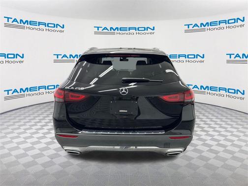 2021 Mercedes-Benz GLA 250 Base 4MATIC
