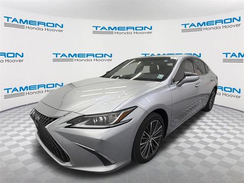 2022 Lexus ES 300h Base