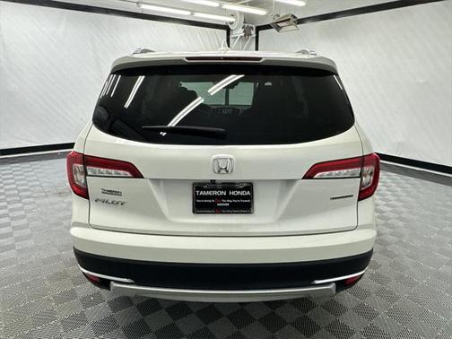 2019 Honda Pilot Touring 8-Passenger