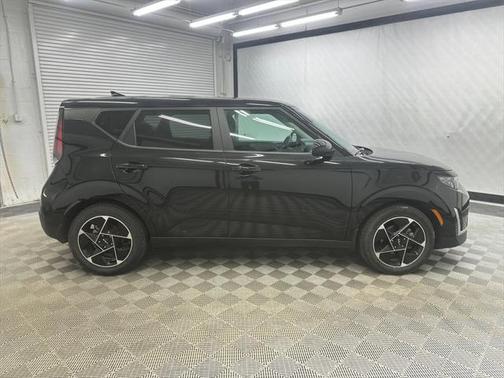 2023 Kia Soul EX