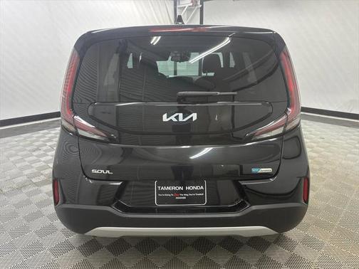 2023 Kia Soul EX