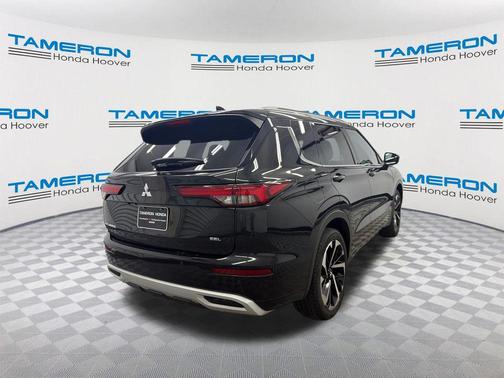 Black Diamond 2024 Mitsubishi Outlander SEL