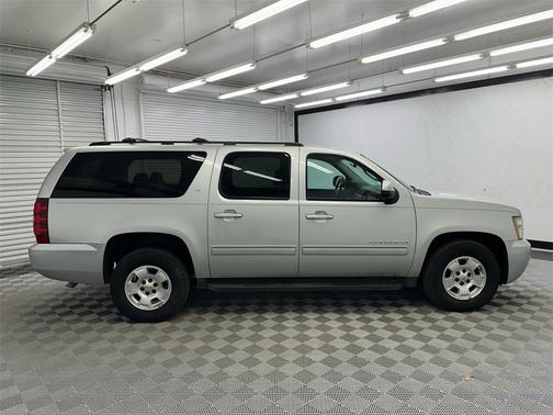 2014 Chevrolet Suburban 1500 LT