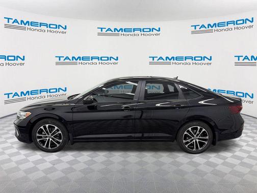 Deep Black 2024 Volkswagen Jetta 1.5T Sport