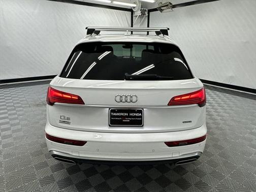 2022 Audi Q5 45 S line Premium Plus