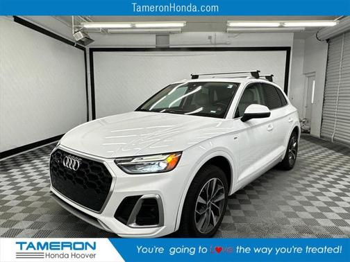 2022 Audi Q5 45 S line Premium Plus