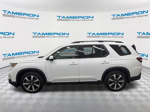 Platinum White Pearl 2024 Honda Pilot Elite