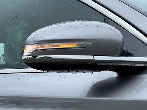 2026 Genesis G70