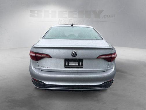 Pyrite Silver Metallic 2023 Volkswagen Jetta 1.5T SE