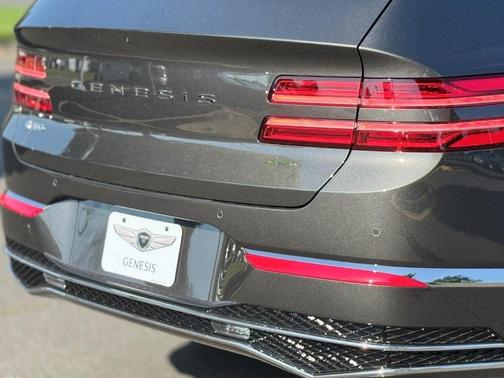 2025 Genesis GV80 2.5T
