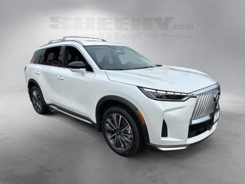 Radiant White 2026 INFINITI QX60 Luxe