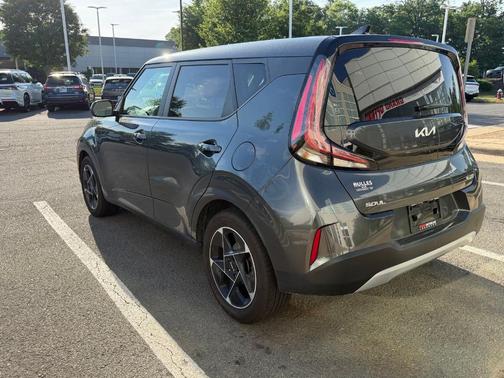 Gray 2023 Kia Soul EX