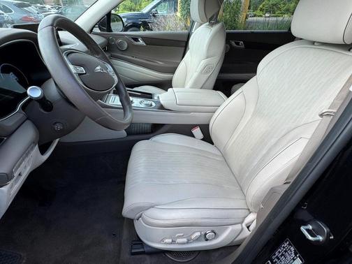 2023 Genesis GV80 2.5T