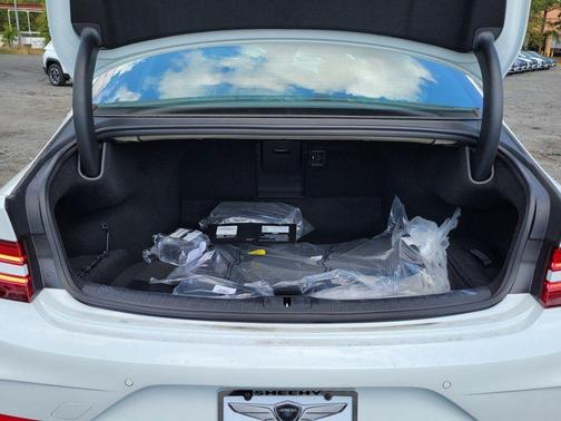 2026 Genesis G80 3.5T