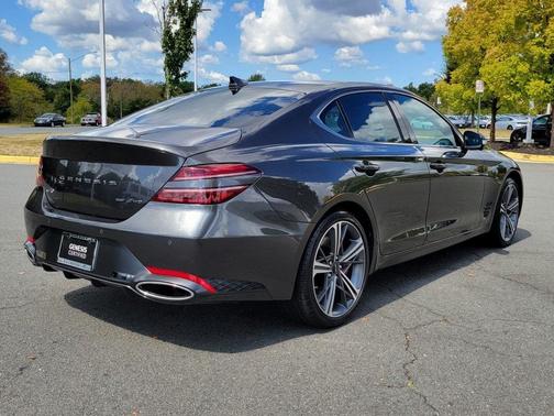 2025 Genesis G70 3.3T Sport Advanced