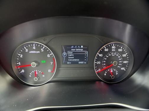 Red 2017 Kia Sportage LX