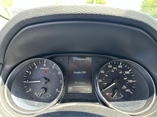 Magnetic Black 2017 Nissan Rogue S