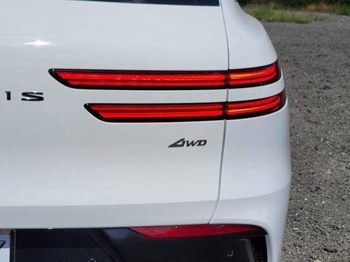 2026 Genesis GV70 2.5T