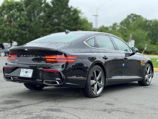 2025 Genesis G80 2.5T