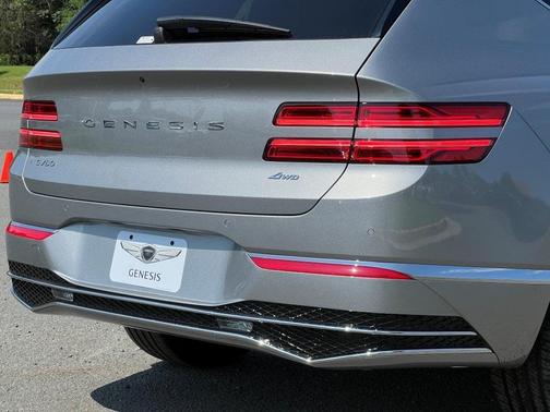 2025 Genesis GV80 2.5T