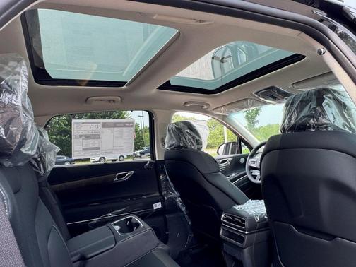 2025 Genesis GV80 2.5T