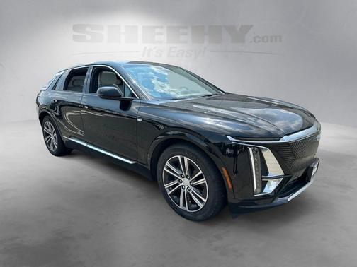 Stellar Black Metallic 2024 Cadillac LYRIQ Luxury