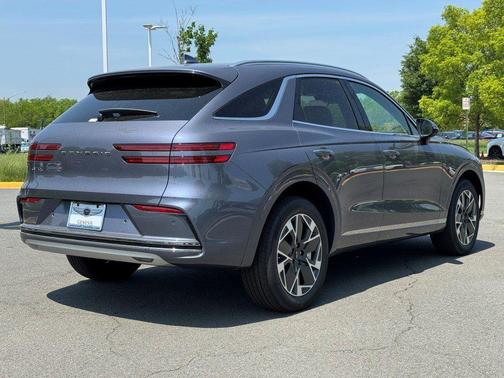 2026 Genesis Electrified GV70 